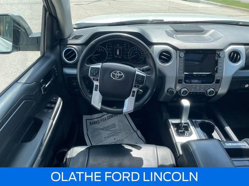 Used 2021 Toyota Tundra Platinum AWD/4WD image 16