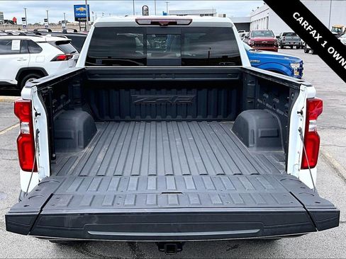 Used 2024 Chevrolet Silverado 1500 ZR2 w/ Technology Package image 7