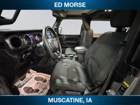 Used 2022 Jeep Wrangler Sport AWD/4WD image 9
