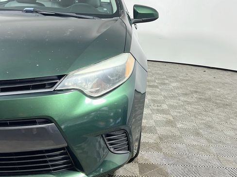 Used 2016 Toyota Corolla LE FWD image 12