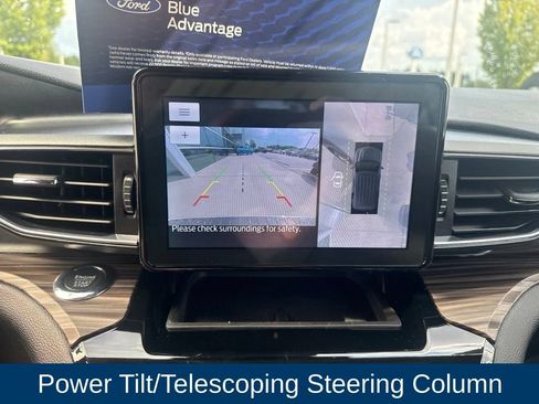 Used 2022 Ford Explorer Limited w/ Equipment Group 301A RWD image 19