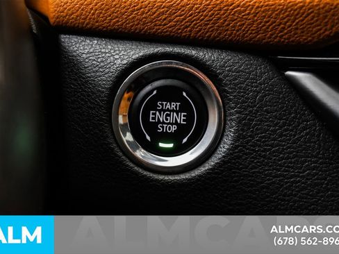 Used 2024 Cadillac XT4 Sport image 30