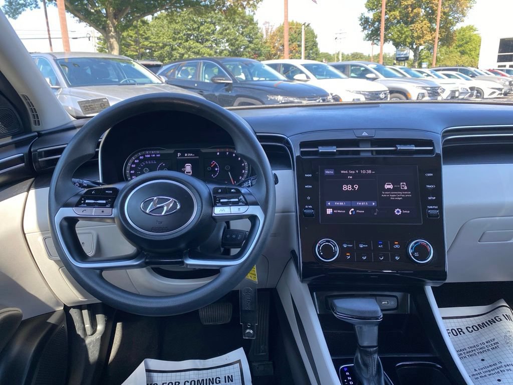 Certified 2024 Hyundai Tucson SE FWD image 10