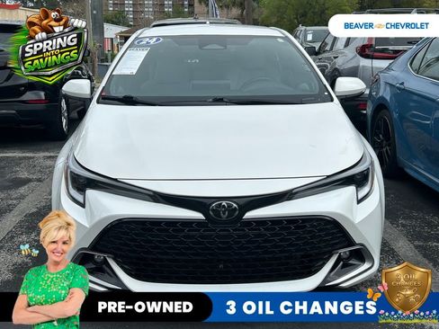 Used 2024 Toyota Corolla XSE image 3