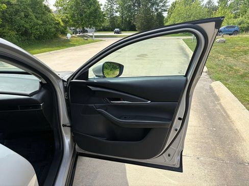 Used 2023 MAZDA CX-30 AWD 2.5 S w/ Select Package image 24