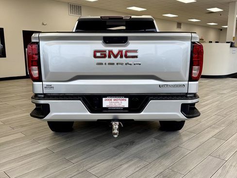Used 2020 GMC Sierra 1500 Elevation w/ Elevation Value Package image 8