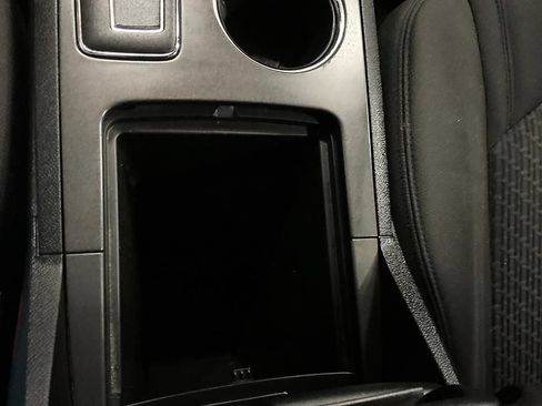 Used 2011 Chevrolet Traverse LT w/ LPO, 'HIT The Road' Package AWD/4WD image 24