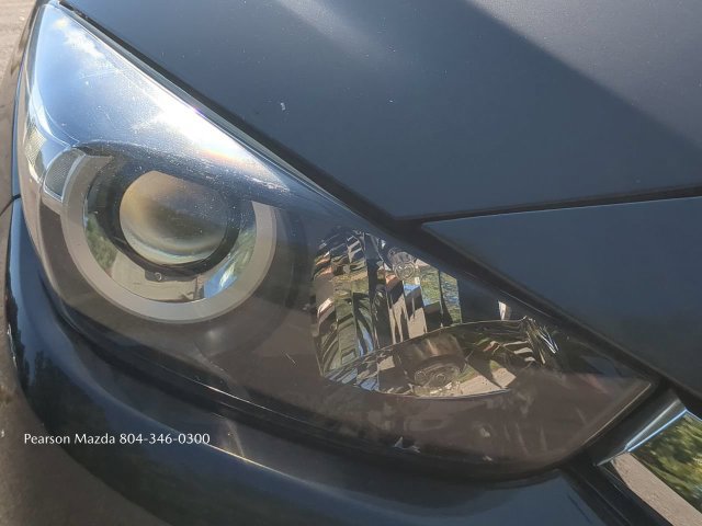 Used 2018 MAZDA MAZDA3 Touring FWD image 10