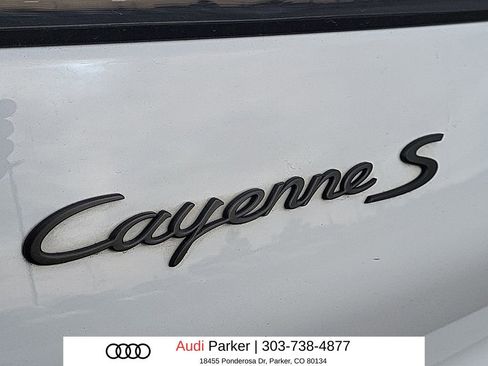 Used 2023 Porsche Cayenne S AWD/4WD image 11