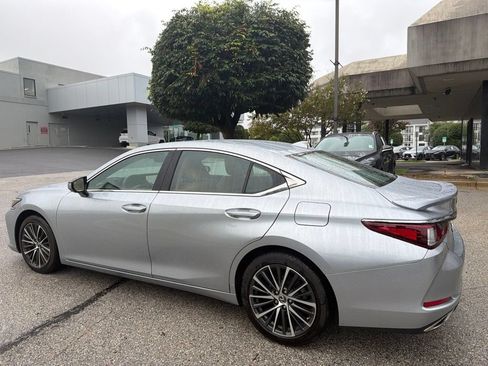 Certified 2023 Lexus ES 350 w/ Premium Package FWD image 23