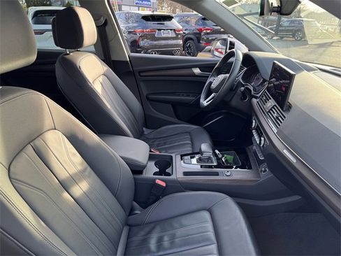 Certified 2023 Audi Q5 2.0T Premium w/ Convenience Package image 29