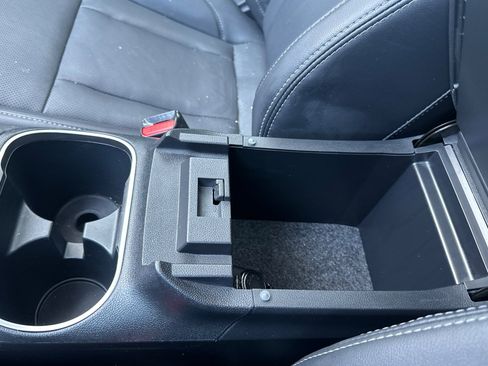 Used 2023 Subaru Outback Limited image 33