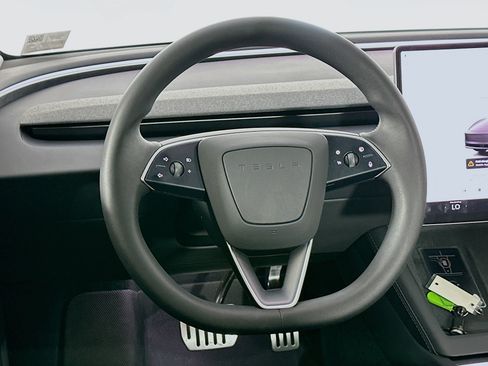 Used 2025 Tesla Model 3 Long Range AWD/4WD image 17