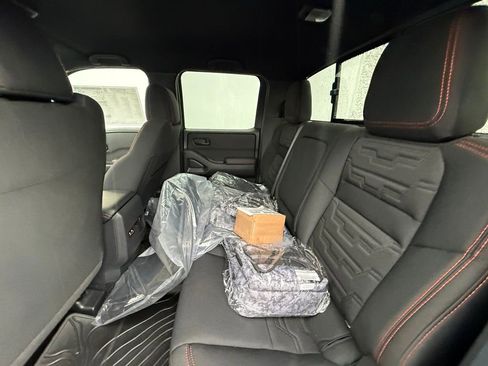 New 2026 Nissan Frontier PRO-4X w/ Pro-4x Convenience Package image 20