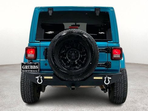 Used 2020 Jeep Wrangler Unlimited Sahara image 6