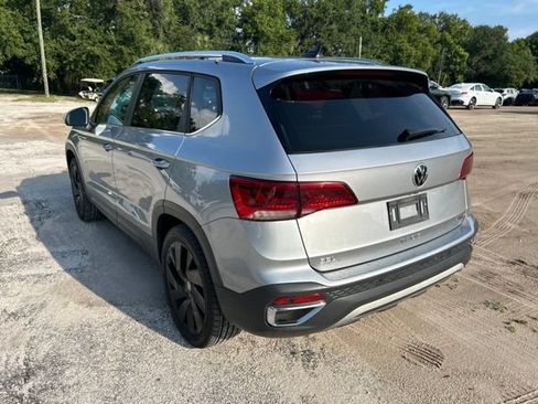 Used 2024 Volkswagen Taos SEL AWD/4WD image 3