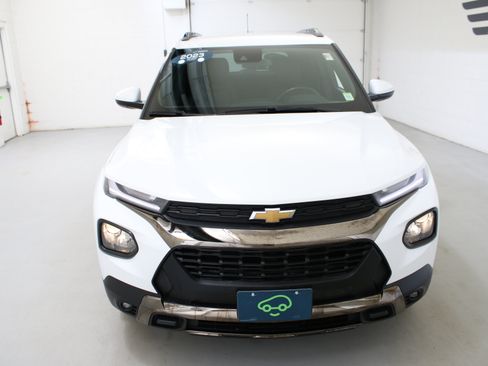 Certified 2023 Chevrolet TrailBlazer ACTIV FWD image 3