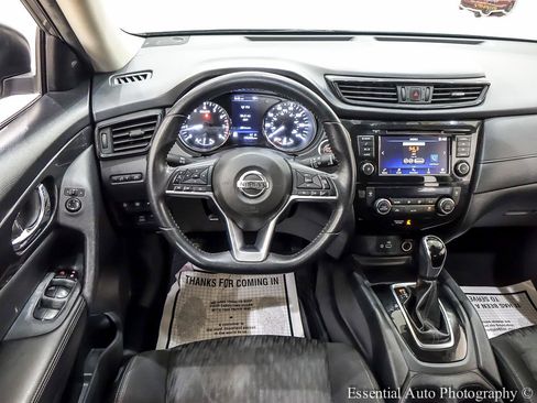 Used 2020 Nissan Rogue SV AWD/4WD image 17
