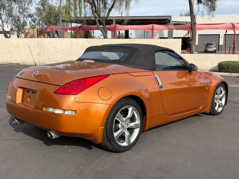 Used 2006 Nissan 350Z Touring image 7