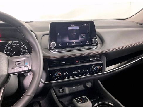 Certified 2025 Nissan Rogue Rock Creek image 9