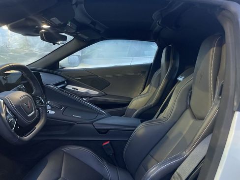 Used 2025 Chevrolet Corvette Stingray Coupe w/ 1LT image 10