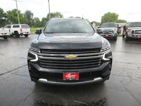 Used 2022 Chevrolet Tahoe LT w/ Luxury Package AWD/4WD image 13