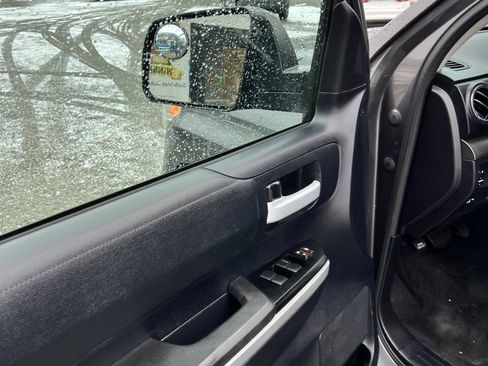 Used 2014 Toyota Tundra SR5 image 18