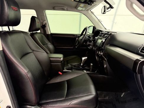 Used 2017 Toyota 4Runner TRD Pro AWD/4WD image 20