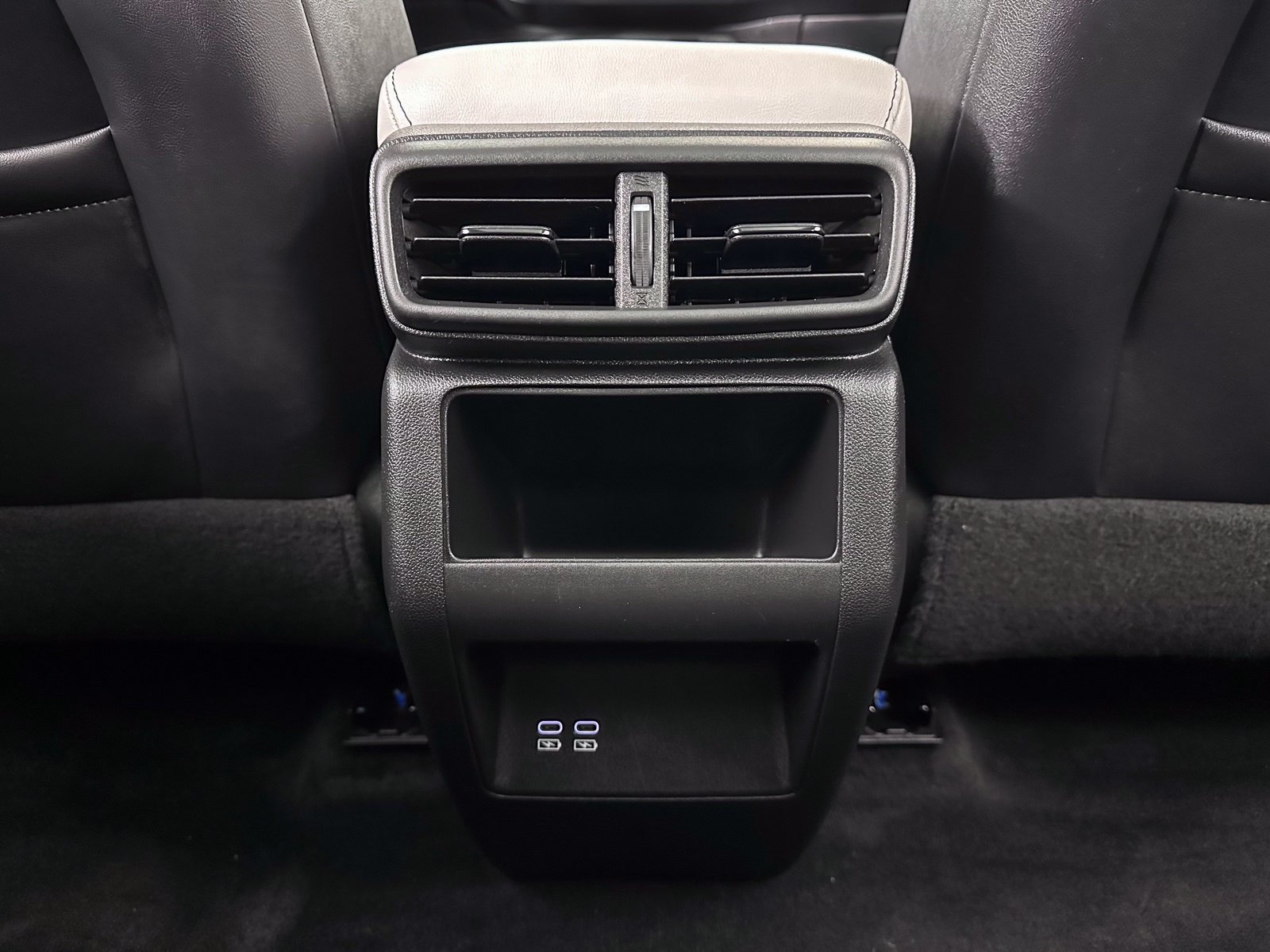 Used 2024 Honda Prologue Touring image 26