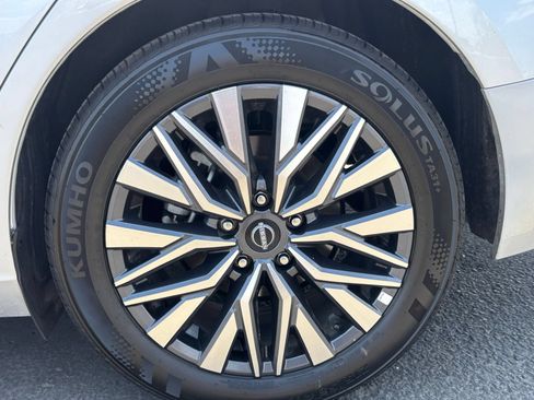 Used 2026 Nissan Altima 2.5 SV FWD image 29