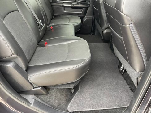 Used 2016 RAM 3500 Laramie w/ Convenience Group image 29