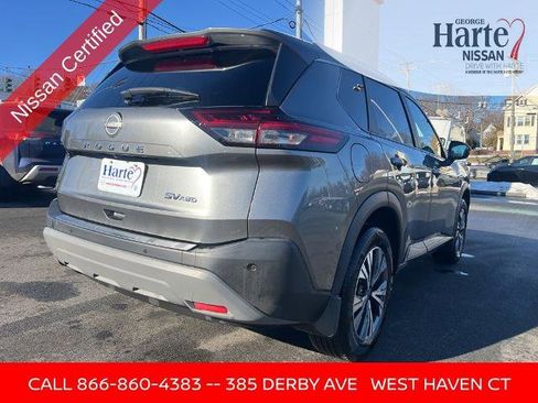 Certified 2022 Nissan Rogue SV w/ SV Premium Package image 5