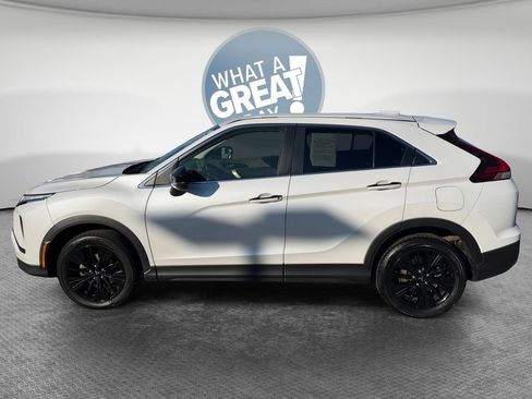 Used 2022 Mitsubishi Eclipse Cross LE image 7