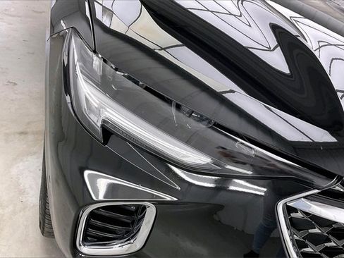 Certified 2023 Buick Envision Avenir image 26