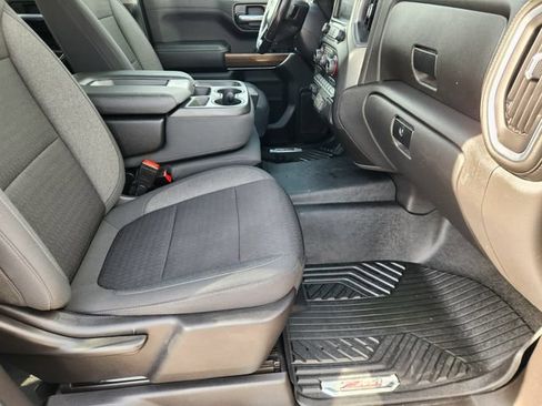 Used 2021 Chevrolet Silverado 1500 RST AWD/4WD image 14
