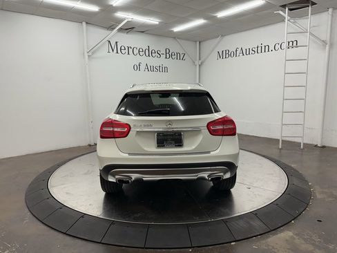 Used 2017 Mercedes-Benz GLA 250 image 7