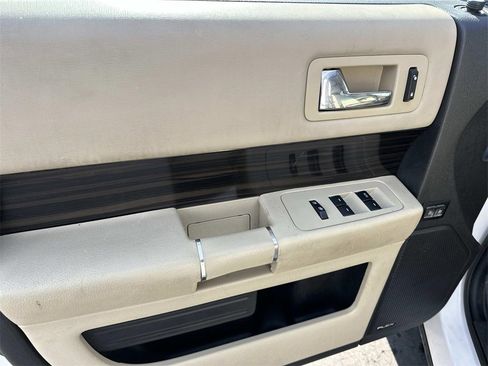 Used 2014 Ford Flex SEL w/ Equipment Group 202A image 16