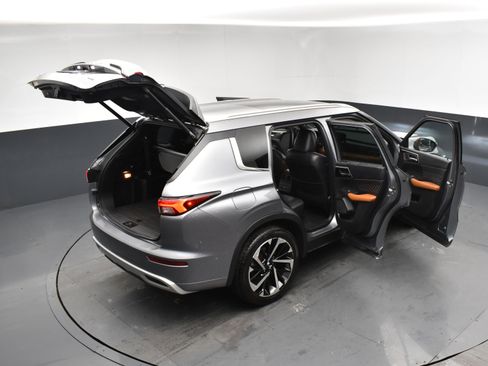 Used 2022 Mitsubishi Outlander SEL image 27