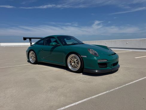 Used 2009 Porsche 911 Carrera S RWD image 2