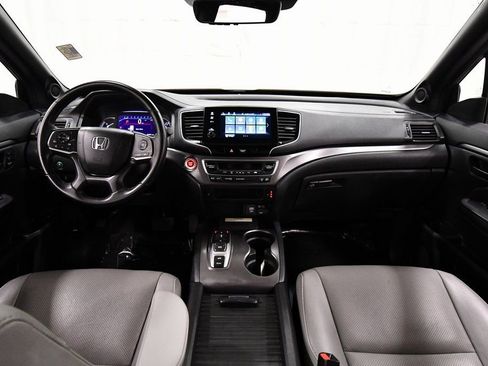 Certified 2023 Honda Passport EX-L image 3