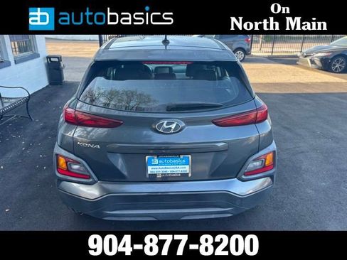 Used 2019 Hyundai Kona SE image 4