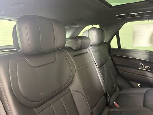 New 2025 Land Rover Range Rover Sport Autobiography AWD/4WD image 28