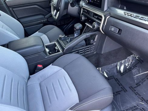 Certified 2026 Toyota Tacoma TRD Sport AWD/4WD image 15