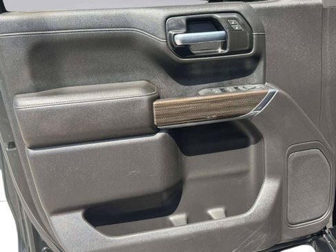Used 2021 Chevrolet Silverado 1500 LT RWD image 18