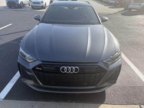 Used 2024 Audi RS 6 performance AWD/4WD image 3