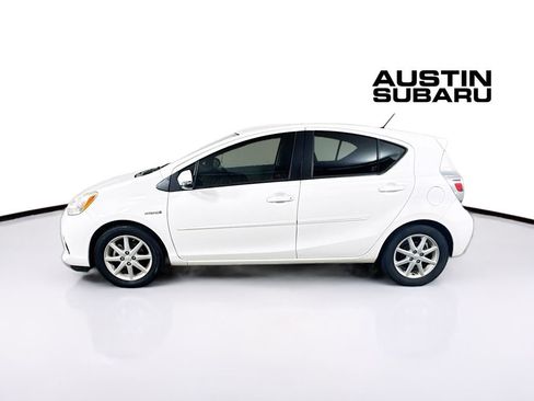 Used 2013 Toyota Prius C Three FWD image 4