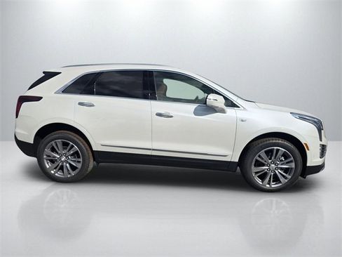 New 2026 Cadillac XT5 Premium Luxury w/ Driver Assist Package image 4