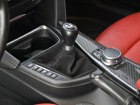 Used 2018 BMW M3 RWD image 33