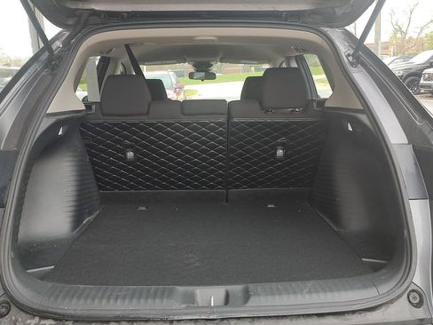 Certified 2023 Honda HR-V LX image 19