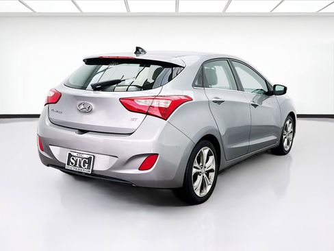 Used 2013 Hyundai Elantra GT w/ Tech Pkg image 4